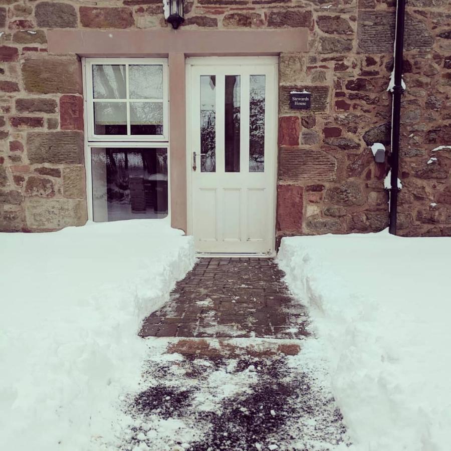 Old Farm Holiday Cottages - Scottish Borders Chirnside Eksteriør billede